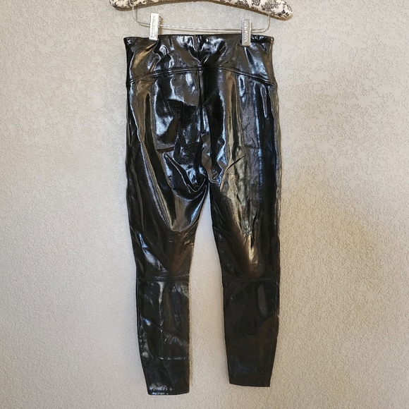 Spanx Faux leather pants in size Medium petite New with tags - Picture 2 of 5
